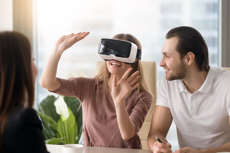 How VR Is Helping Real Estate Agents Close Deals Faster blog image